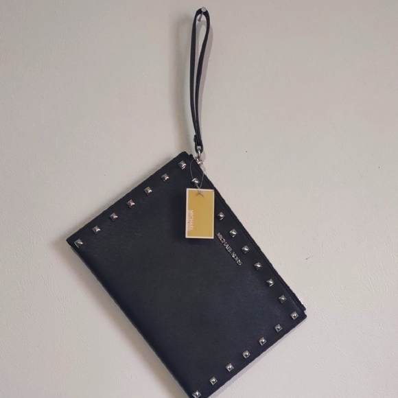 Michael Kors Jet Set Black Leather Studded Zipper Clutch Studded Wristlet New! - Picture 1 of 12